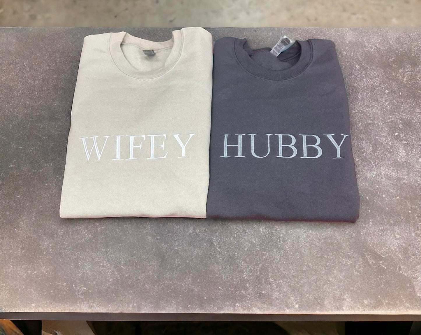 WIFEY Roman Letters Embroidered Crewneck
